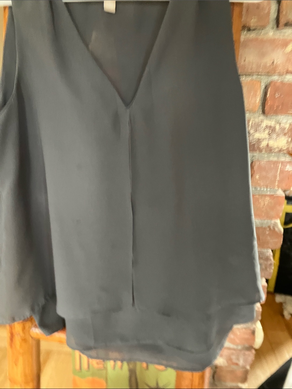 Banana Republic Petite Small Amber Slate Gray V-Neck Sleeveless Top